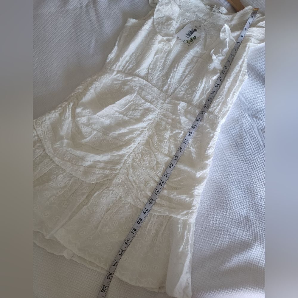 Chelsea and Violet dress rushed eyelet sleeveless off white color new with tags - Picture 6 of 11